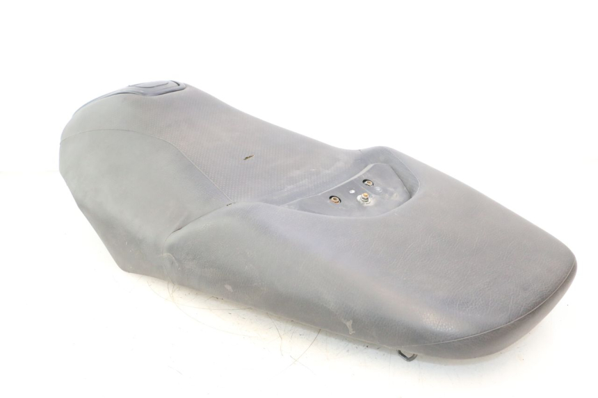 photo de SITZ YAMAHA XP T-MAX ABS 500 (2005 - 2005) - Oberflächenzustand und Material
