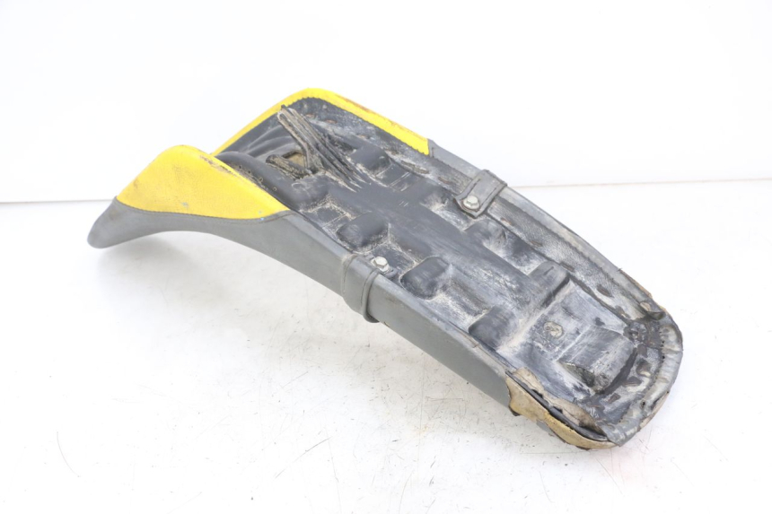 photo de SITZBANK PEUGEOT XP6 50 (1997 - 2003) - Zoom auf Gebrauchszustand