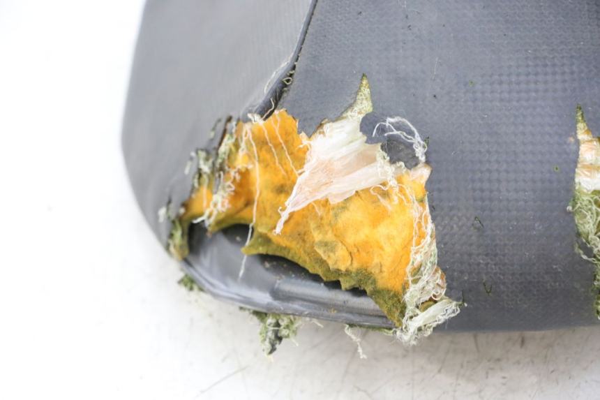 photo de SITZ YAMAHA AEROX 50 (1997 - 2006) - Weitere Ansicht des Artikels