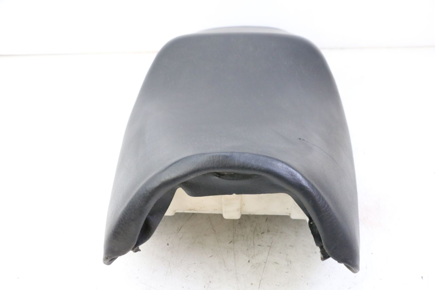 photo de SELLE YAMAHA FZS FAZER 600 (2001 - 2003) - Charakteristische Merkmale