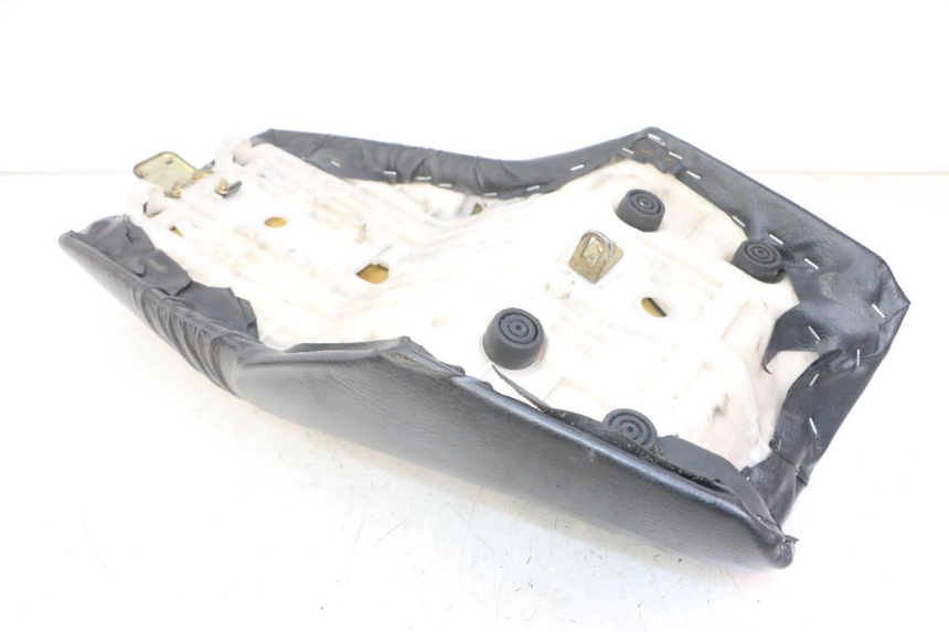 photo de SELLE YAMAHA FZS FAZER 600 (2001 - 2003) - Kennzeichnungen und Originalreferenzen