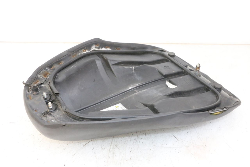 photo de SELLE YAMAHA NEOS NEO'S 4T 50 (2008 - 2016) - Details der Befestigungspunkte