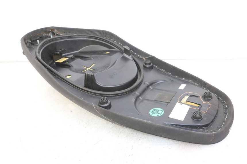 photo de SELLE YAMAHA NEOS NEO'S 4T 50 (2008 - 2016) - Weitere Ansicht des Artikels