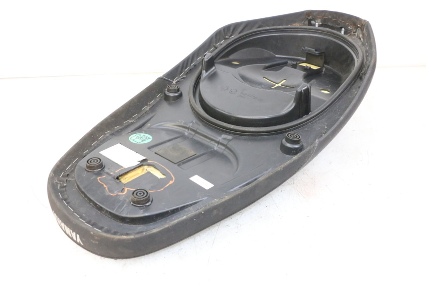 photo de SELLE YAMAHA NEOS NEO'S 4T 50 (2008 - 2016) - Hochauflösende Nahaufnahme