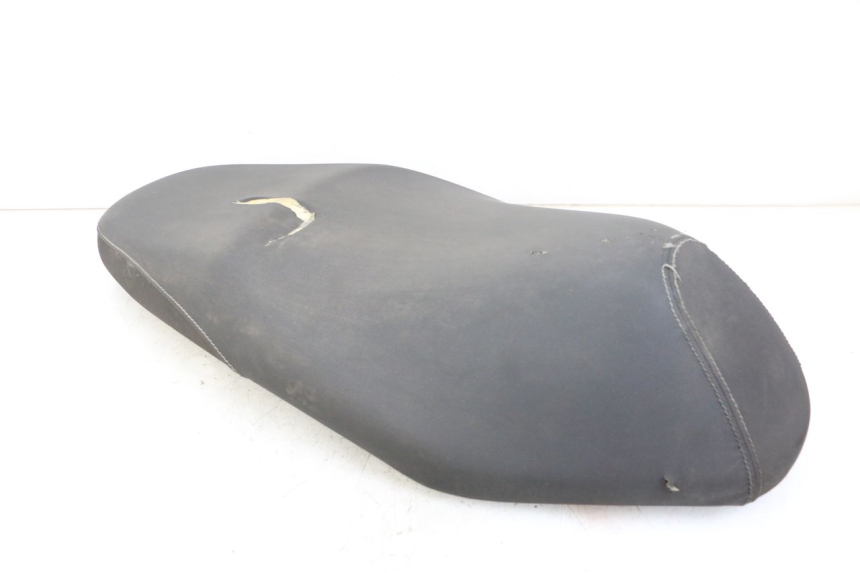 photo de SELLE YAMAHA NEOS NEO'S 4T 50 (2008 - 2016) - Zoom auf Gebrauchszustand