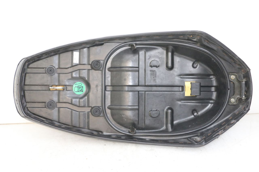 photo de SITZ YAMAHA YN NEO'S 50 (1997 - 2004) - Oberflächenzustand und Material