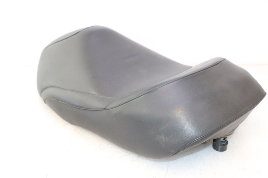 photo de SITZBANK YAMAHA YP MAJESTY 125 (2007 - 2010) - Fokus auf die Struktur