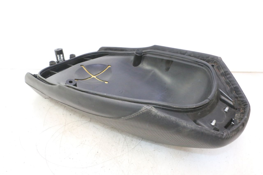 photo de SITZ YAMAHA YP MAJESTY 125 (2002 - 2006) - Charakteristische Merkmale