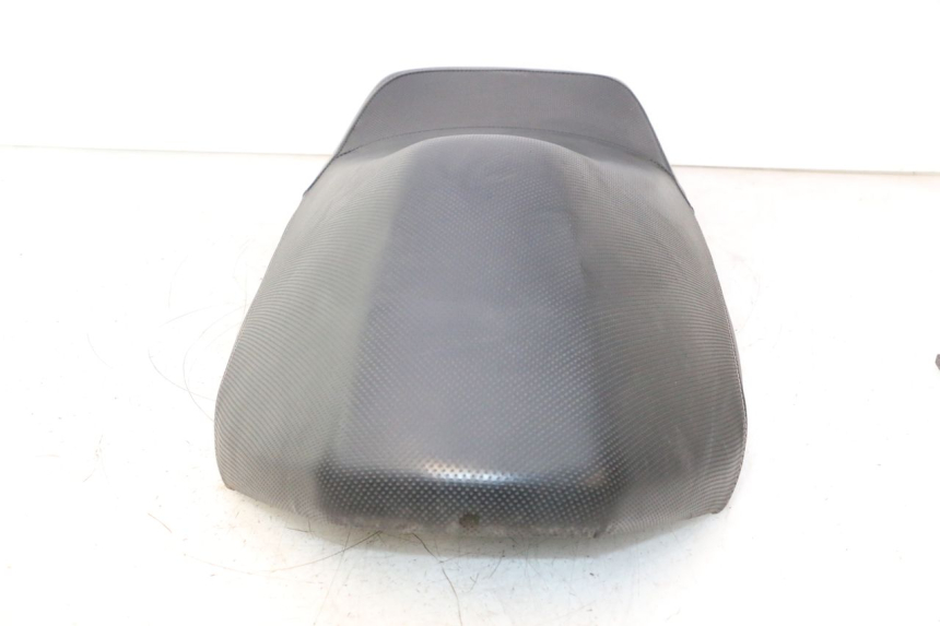 photo de SITZ YAMAHA YP MAJESTY 125 (2002 - 2006) - Details der Befestigungspunkte