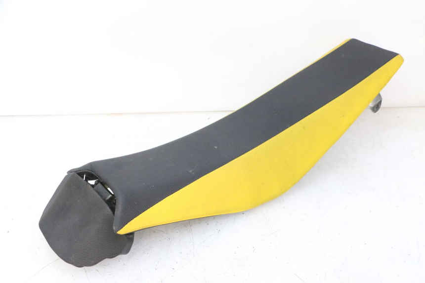 photo de SITZ YAMAHA YZF YZ-F 450 (2014 - 2016) - Charakteristische Merkmale