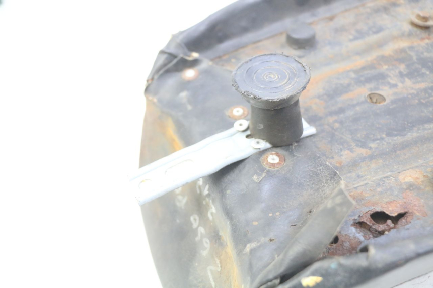 photo de SELLE KAWASAKI ZEPHYR 1100 ( - 1995) - Zoom auf Gebrauchszustand