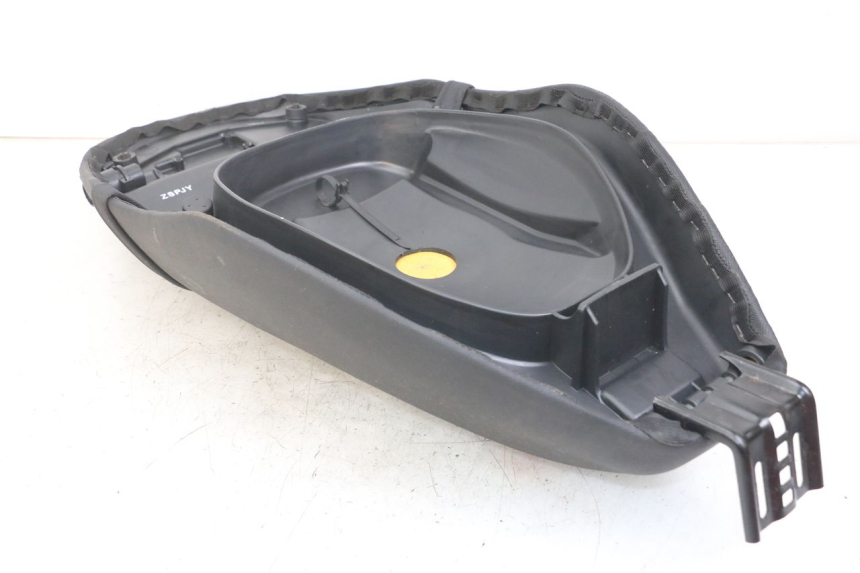photo de SELLE PIAGGIO ZIP 2T 50 (2009 - 2019) - Details der Befestigungspunkte