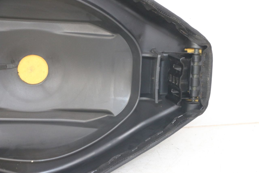 photo de SELLE PIAGGIO ZIP 2T 50 (2009 - 2019) - Geprüftes Gebrauchtteil