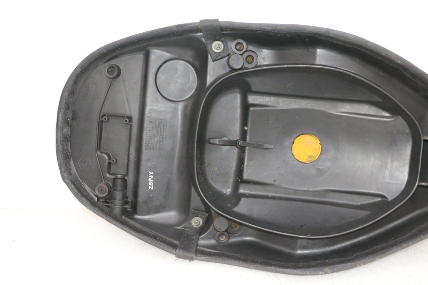 photo de SELLE PIAGGIO ZIP 2T 50 (2009 - 2019) - Detaillierte Sichtprüfung