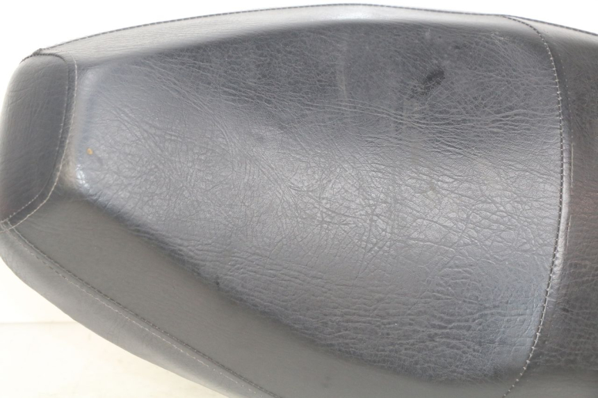 photo de SELLE UNIVERSAL BIKE ZN50QT-11B 50 (2018 - 2021) - Detaillierte Sichtprüfung