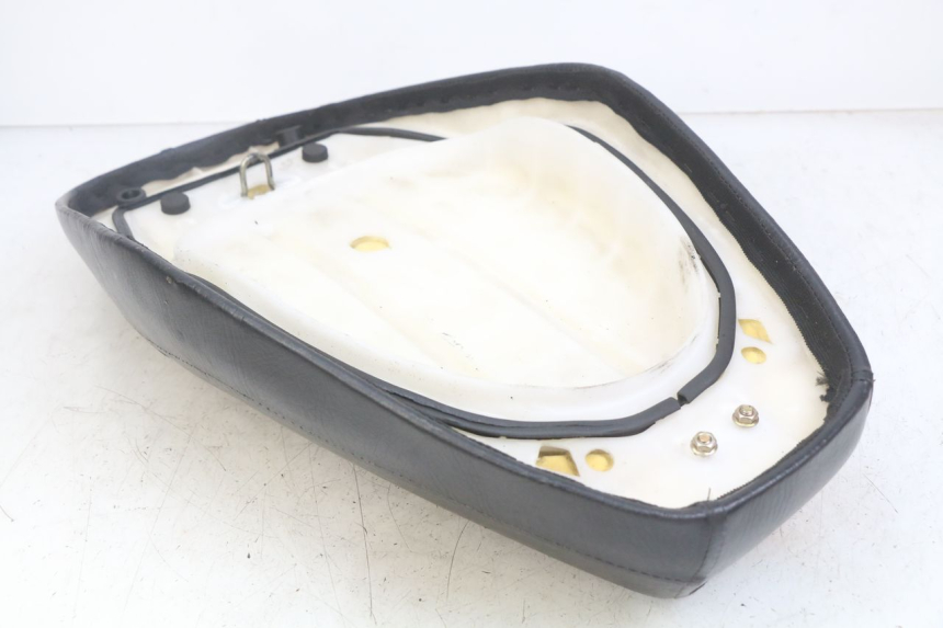 photo de SELLE UNIVERSAL BIKE ZN50QT-11B 50 (2018 - 2021) - Gesamtansicht des Produkts