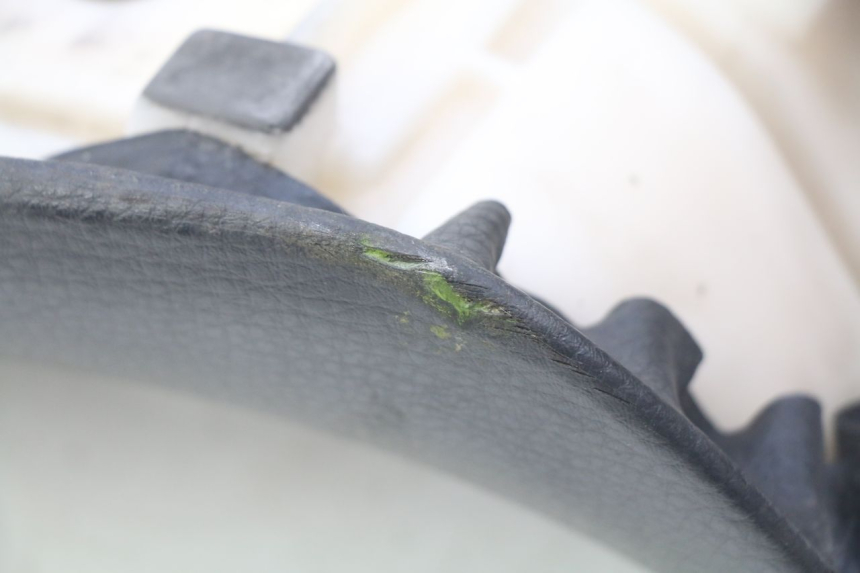 photo de SITZBANK KAWASAKI ZZR 600 (1995 - 2004) - Charakteristische Merkmale