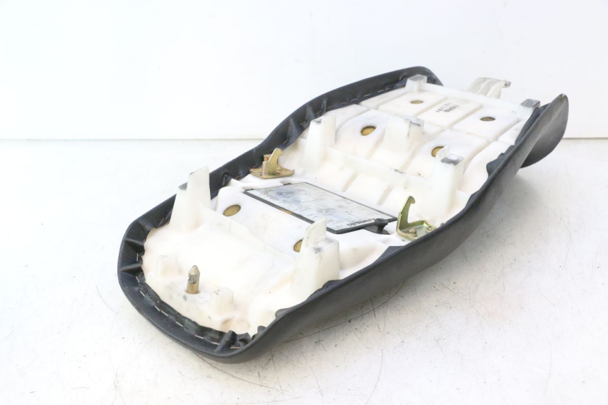 photo de SITZBANK KAWASAKI ZZR 600 (1995 - 2004) - Alternativer Blickwinkel