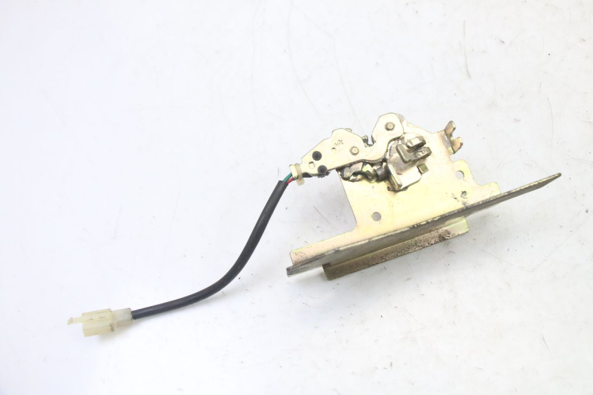 photo de SITZBANKSCHLOSS KYMCO DINK STREET 125 (2009 - 2014) - Hauptansicht