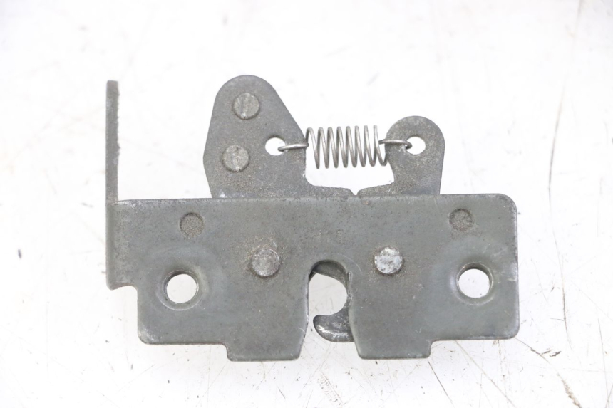 photo de SITZSCHLOSS PIAGGIO MP3 LT 300 (2010 - 2016) - Alternative Perspektive