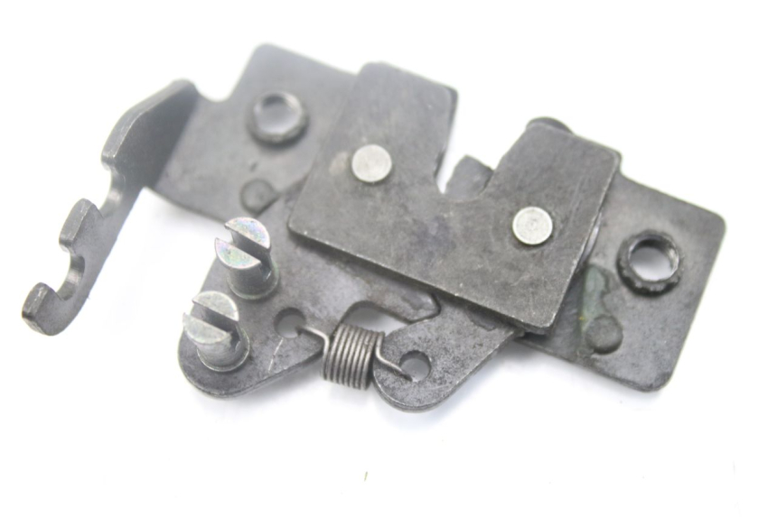 photo de SITZBANKSCHLOSS PIAGGIO MP3 500 (2014 - 2017) - Detailansicht des Bauteils