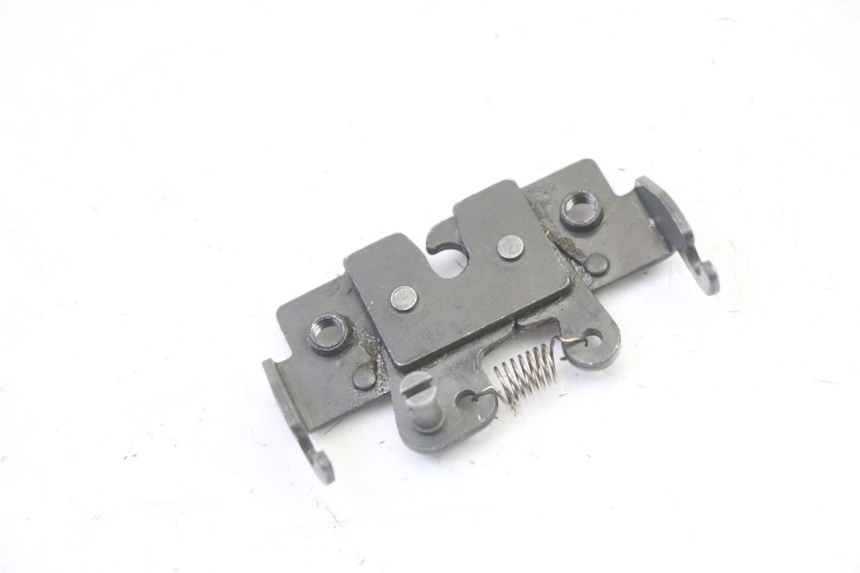 photo de SITZSCHLOSS PIAGGIO MP3 RL 250 (2006 - 2010) - Detailansicht des Bauteils