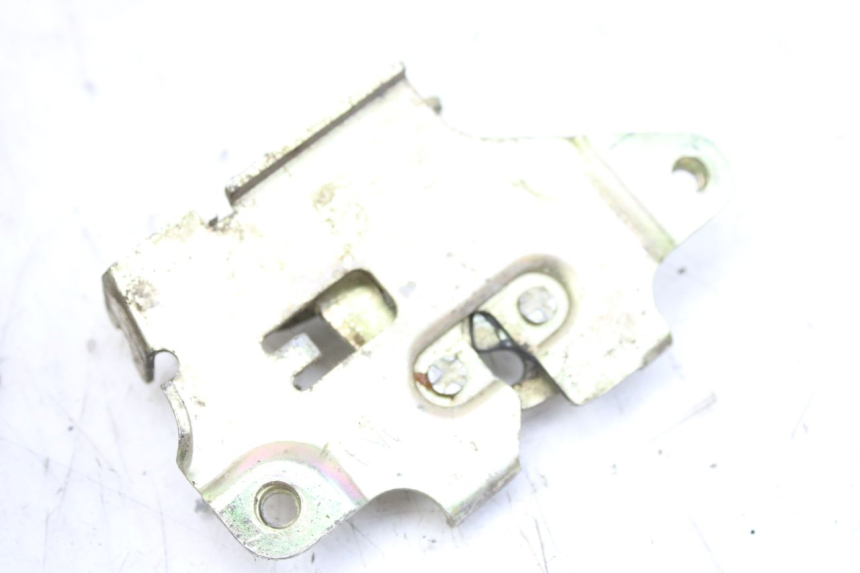 photo de SITZBANKSCHLOSS SYM ORBIT 2 4T 50 (2008 - 2017) - Detailansicht des Bauteils