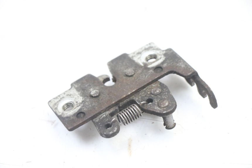 photo de SITZBANKSCHLOSS PIAGGIO MP3 LT 400 (2007 - 2012) - Alternative Perspektive