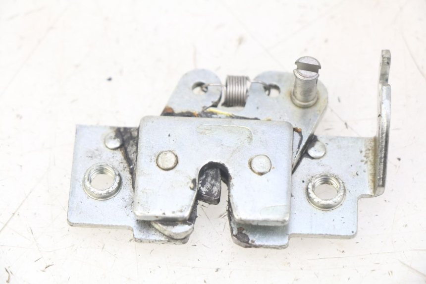 photo de SITZBANKSCHLOSS YAMAHA XMAX X-MAX 125 (2006 - 2009) - Hauptansicht