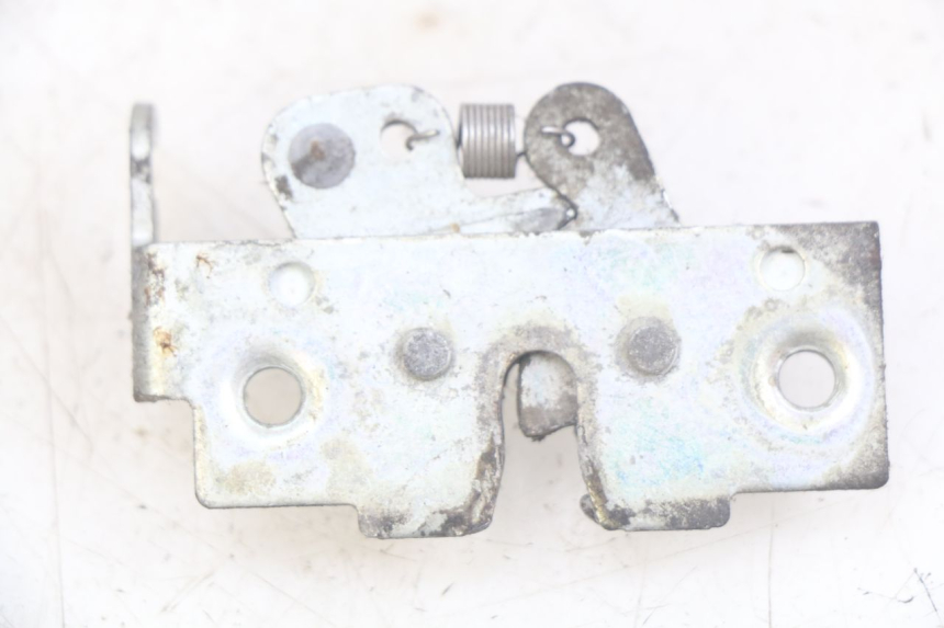 photo de SITZBANKSCHLOSS YAMAHA XMAX X-MAX 125 (2006 - 2009) - Zoom auf Gebrauchszustand