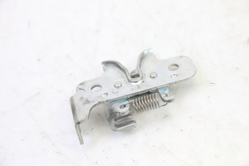 photo de SITZSCHLOSS YAMAHA XMAX X-MAX 125 (2021 - 2025) - Alternative Perspektive