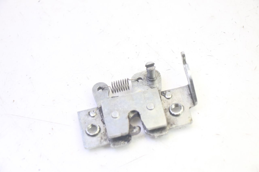 photo de SITZBANKSCHLOSS YAMAHA XMAX X-MAX 125 (2006 - 2009) - Hauptansicht