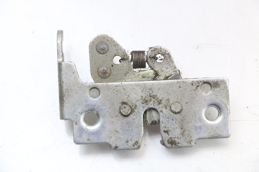 photo de SITZBANKSCHLOSS PIAGGIO XEVO - X EVO 125 (2007 - 2017) - Detailansicht des Bauteils