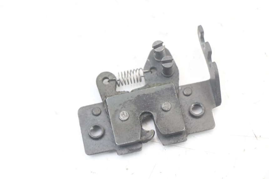 photo de SITZBANKSCHLOSS PIAGGIO XEVO - X EVO 125 (2007 - 2017) - Hauptansicht