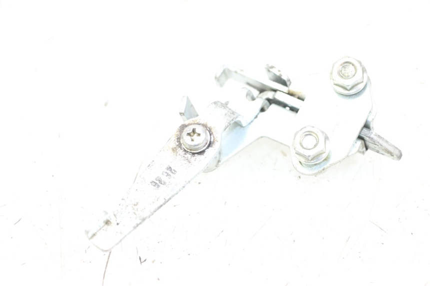 photo de SITZSCHLOSS YAMAHA FZ1 FAZER 1000 (2007 - 2009) - Technische Nahaufnahme