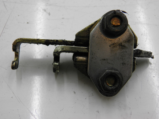 photo de SITZSCHLOSS YAMAHA FZS FAZER 600 (1998 - 2001) - Detailansicht des Bauteils