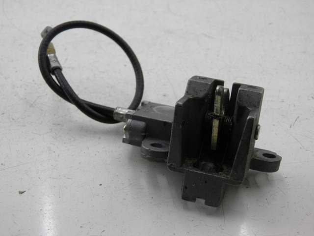 photo de SITZSCHLOSS ZNEN ZN50QT-Q 50 (2010 - 2012) - Hauptansicht