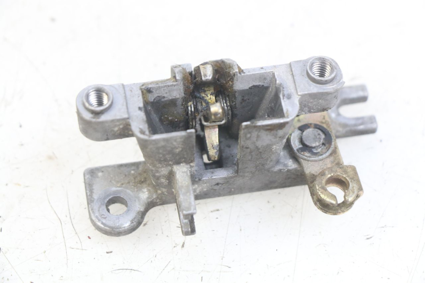 photo de SITZBANKSCHLOSS KYMCO AGILITY 16+ 4T 50 (2018 - 2023) - Alternative Perspektive