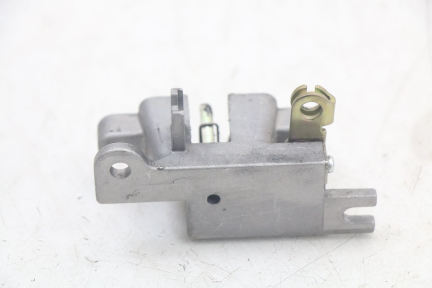 photo de SITZBANKSCHLOSS KYMCO AGILITY 4T 50 (2018 - 2022) - Alternative Perspektive