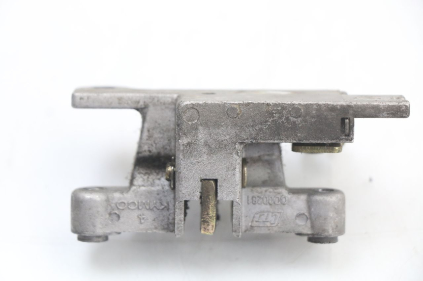 photo de SITZSCHLOSS KYMCO AGILITY CARRY 50 (2011 - 2020) - Detailansicht des Bauteils