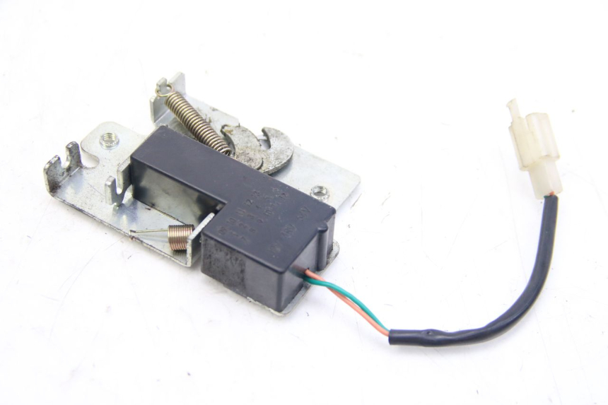 photo de SITZBANKSCHLOSS ECCITY ARTELEC 670 1 (2013 - 2017) - Detailansicht des Bauteils