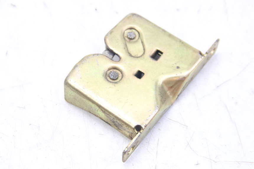 photo de SITZBANKSCHLOSS PGO BIG MAX 50 (2001 - 2009) - Gesamtansicht des Produkts