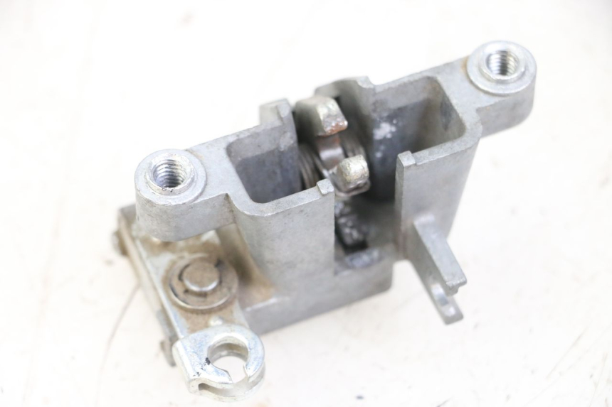 photo de SITZBANKSCHLOSS YAMAHA BW'S BWS 125 (2010 - 2013) - Zoom auf Gebrauchszustand