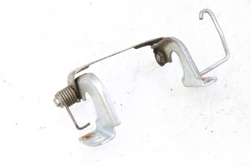 photo de SITZSCHLOSS HONDA CBR RR FIREBLADE 900 (1992 - 1994) - Detailansicht des Bauteils