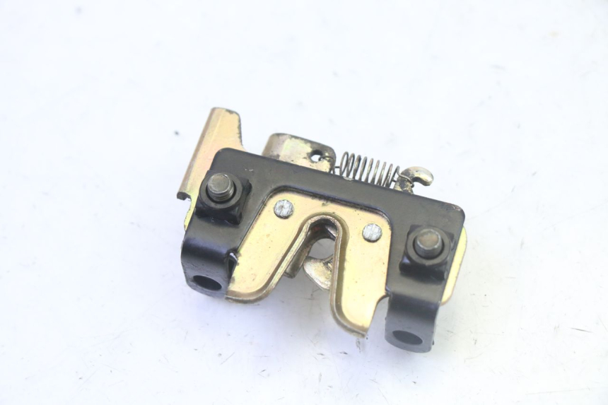 photo de SITZBANKSCHLOSS SYM CROX 4T 50 (2016 - 2023) - Zoom auf Gebrauchszustand