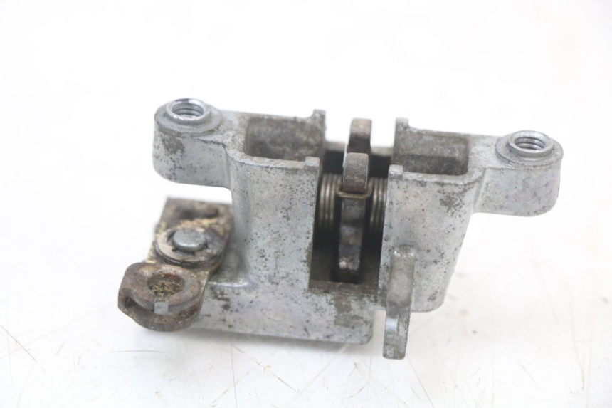 photo de SITZBANKSCHLOSS YAMAHA CYGNUS X 125 (2004 - 2007) - Detailansicht des Bauteils