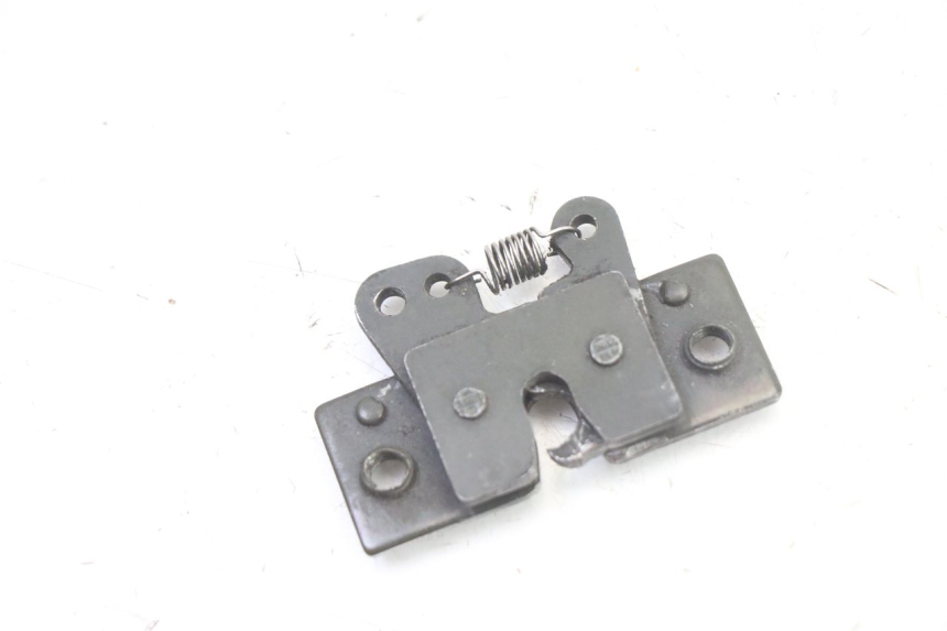 photo de SITZBANKSCHLOSS PEUGEOT ELYSTAR 50 (2002 - 2014) - Hauptansicht