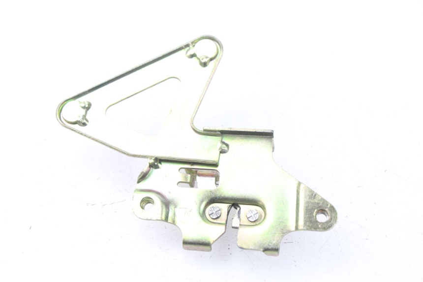 photo de SITZBANKSCHLOSS SYM FIDDLE 3 III 125 (2014 - 2020) - Detailansicht des Bauteils