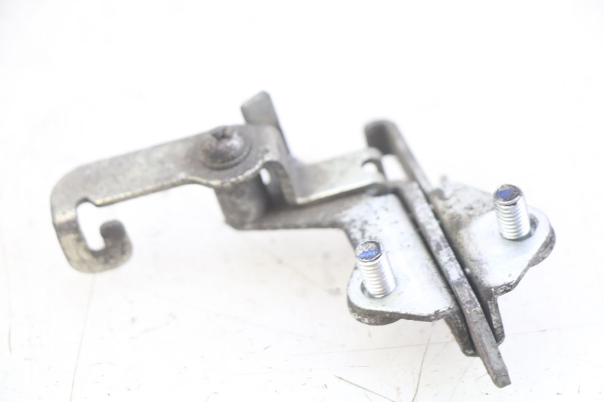 photo de SITZBANKSCHLOSS YAMAHA FJR ABS 1300 (2006 - 2012) - Detailansicht des Bauteils