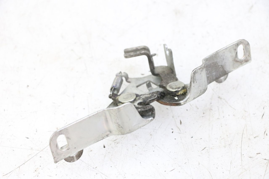 photo de SITZSCHLOSS HONDA FORZA ABS 300 (2013 - 2017) - Alternative Perspektive